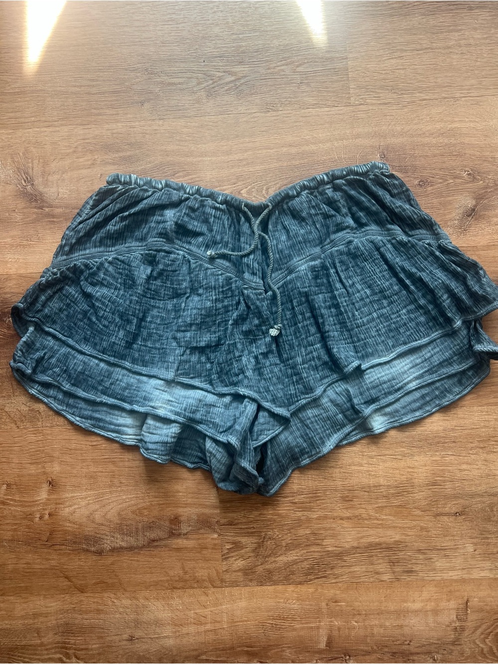 Free People Melt Away Washed Shorts Size Large RT $148 NWOT